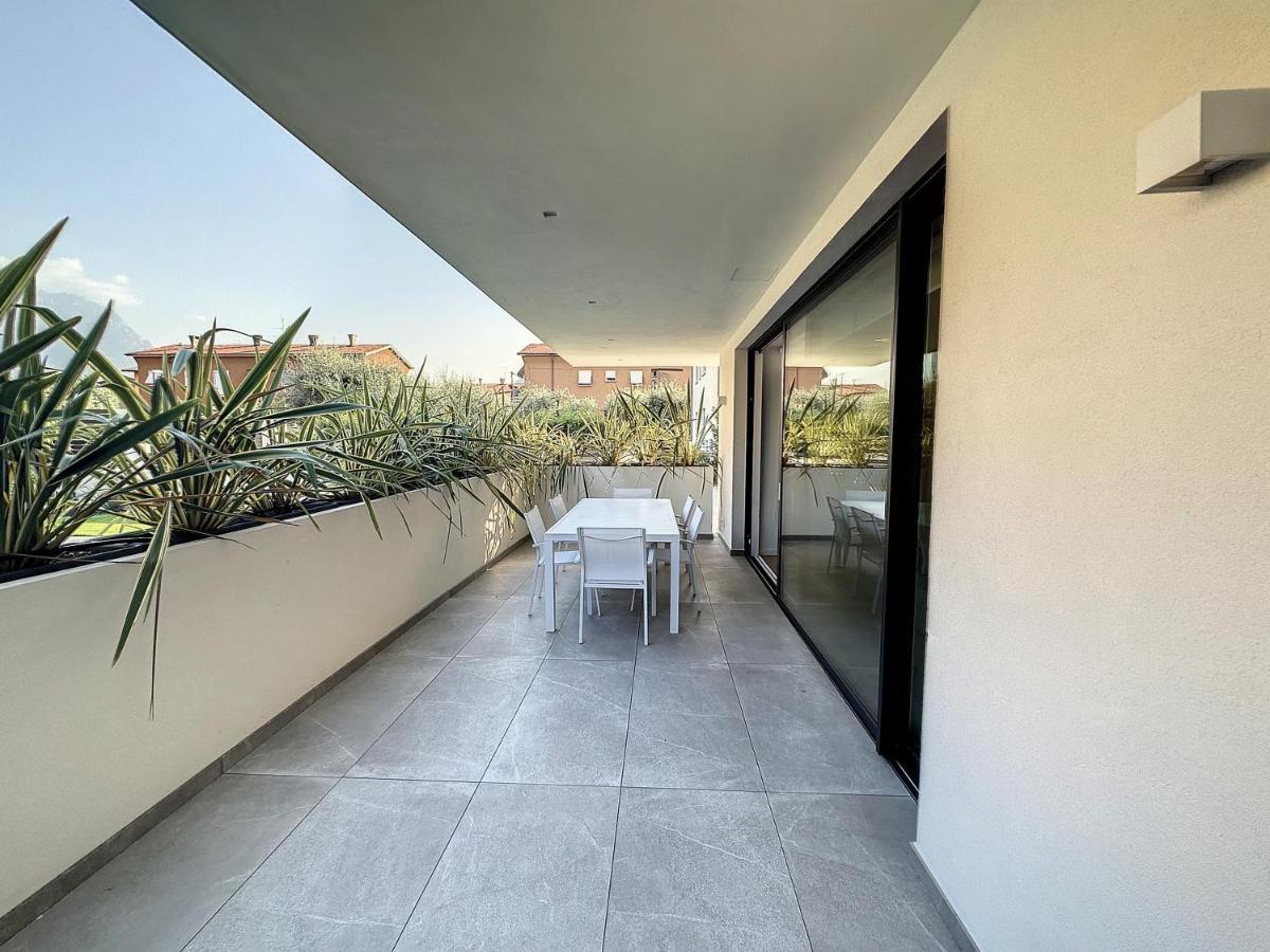 ריבה דל גארדה Ad Suite Apartment מראה חיצוני תמונה