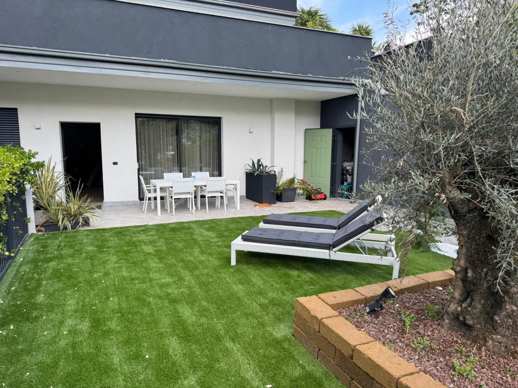 ריבה דל גארדה Ad Suite Apartment מראה חיצוני תמונה